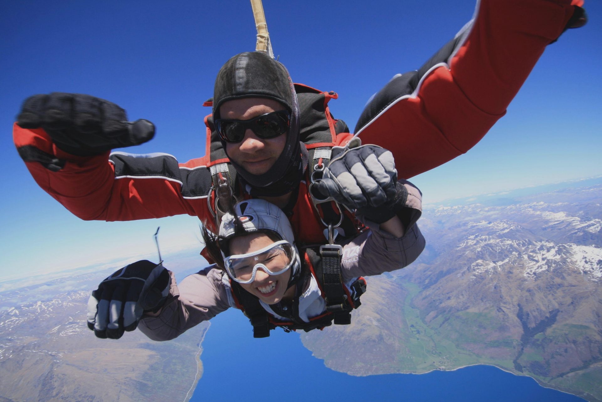 Chinese demand for adventure travel is causing a shortage of skydiving instructors in New Zealand. (April Ngern/Flickr)