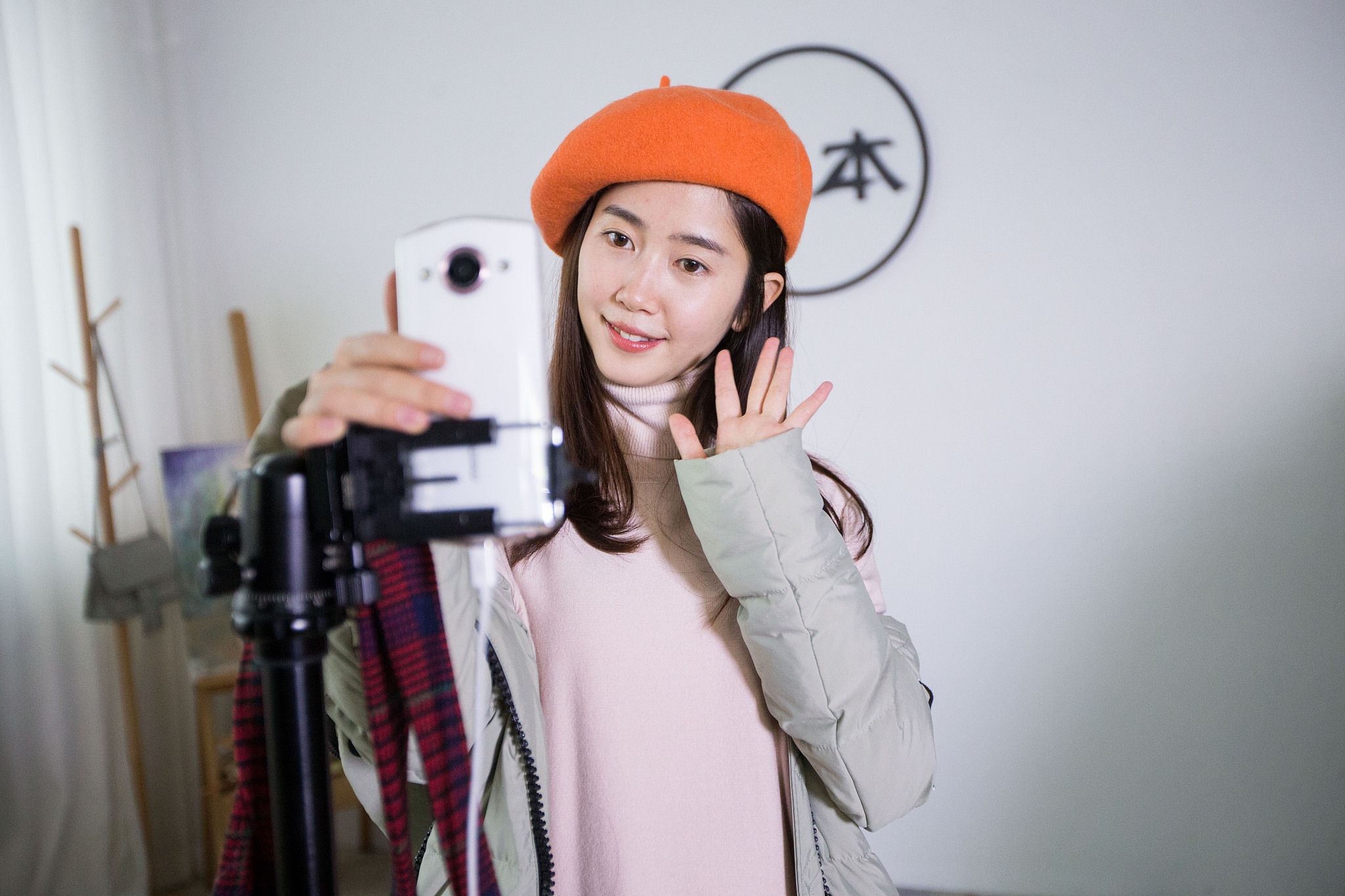 Китайский блоггер. Блоггер который живет в китае. Ламу китайский блоггер. Блоггер который живет в китае. Блокировать блоггер.