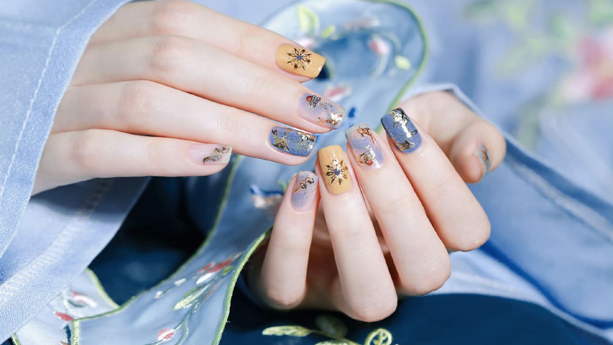 Manicure and pedicure 2020–2021: design, trends, novelties - news from SEC  Gulliver