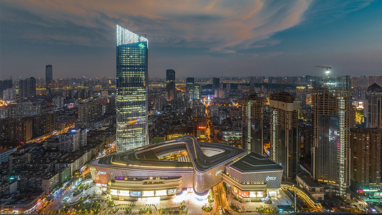 Heartland 66 is the latest high-end luxury shopping destination in Wuhan, developed by Hang Lung Properties. Photo: Courtesy of Hans WeChat Account