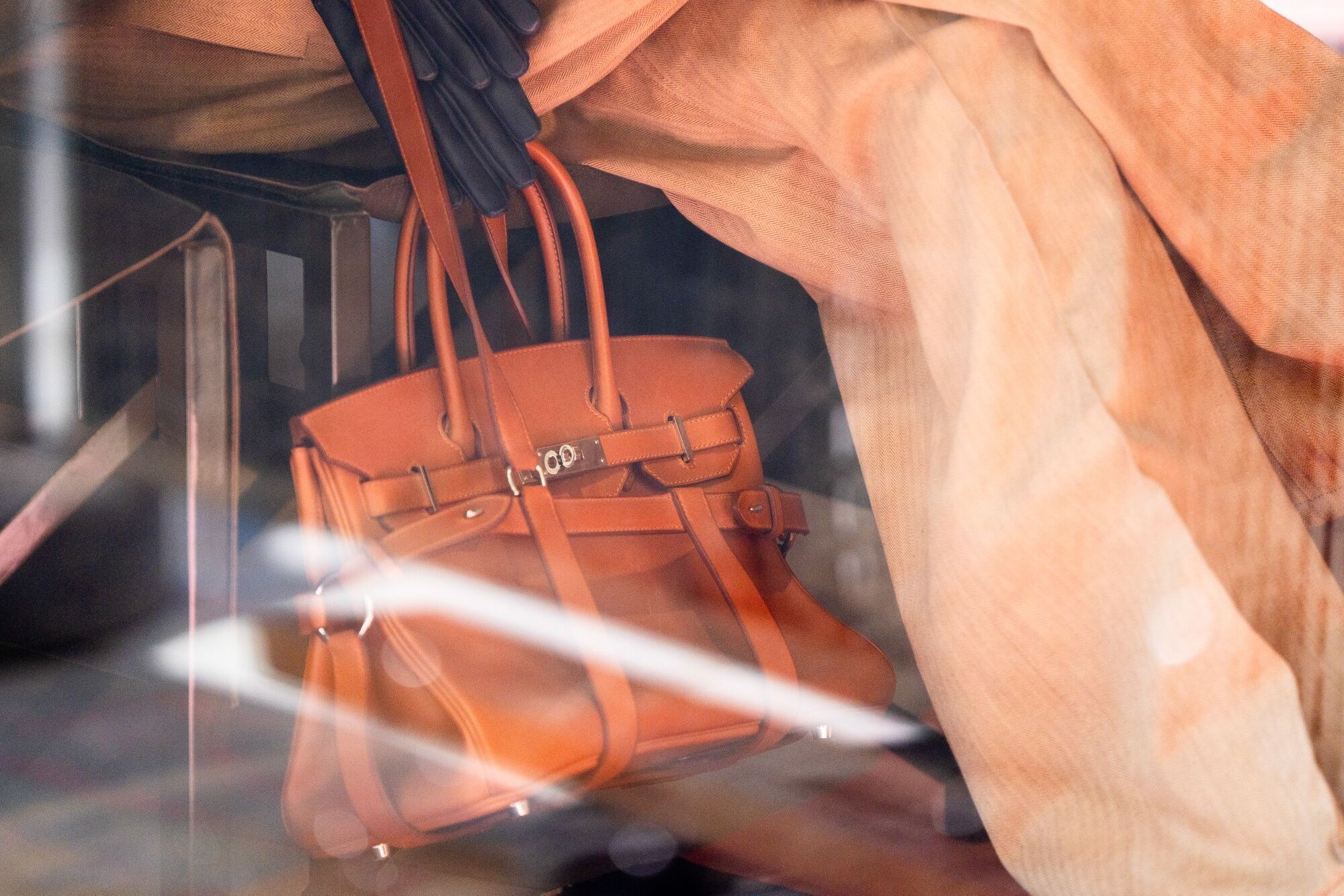 Christian Dior アイボリーベスト　最終値下げ！ DIOR | B27 アップタウン ロートップスニーカー グレインド