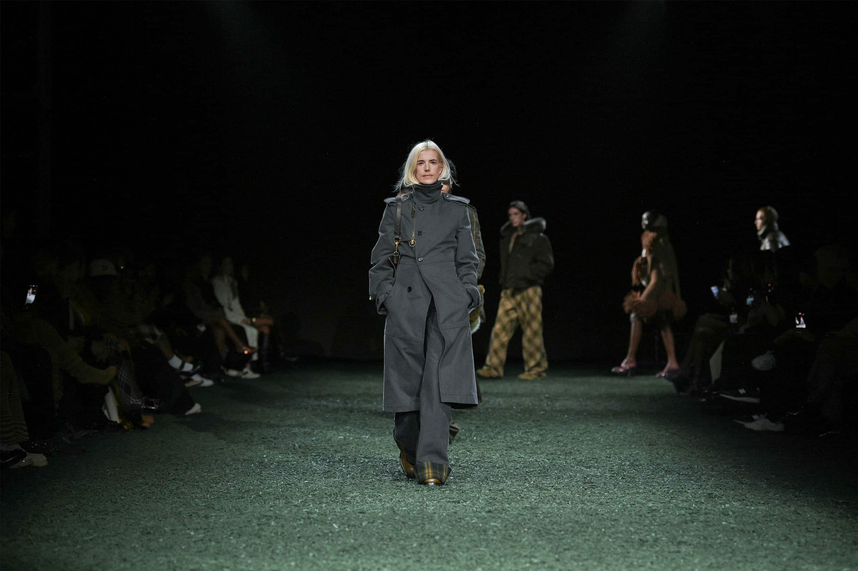 Model Agyness Deyn opened the Burberry Fall 2024 showcase on Monday evening. Photo: Burberry