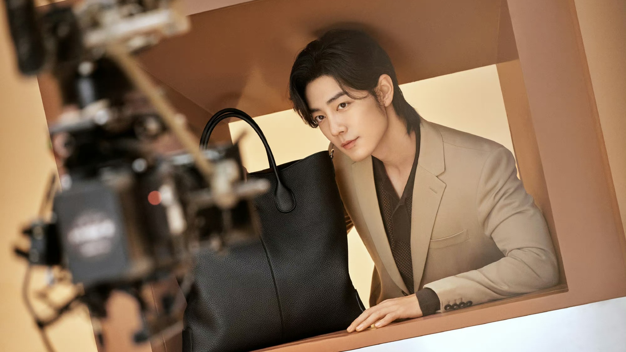 Brand ambassador Xiao Zhan promotes Tod’s Spring 2024 collection. Image: Tod’s 
