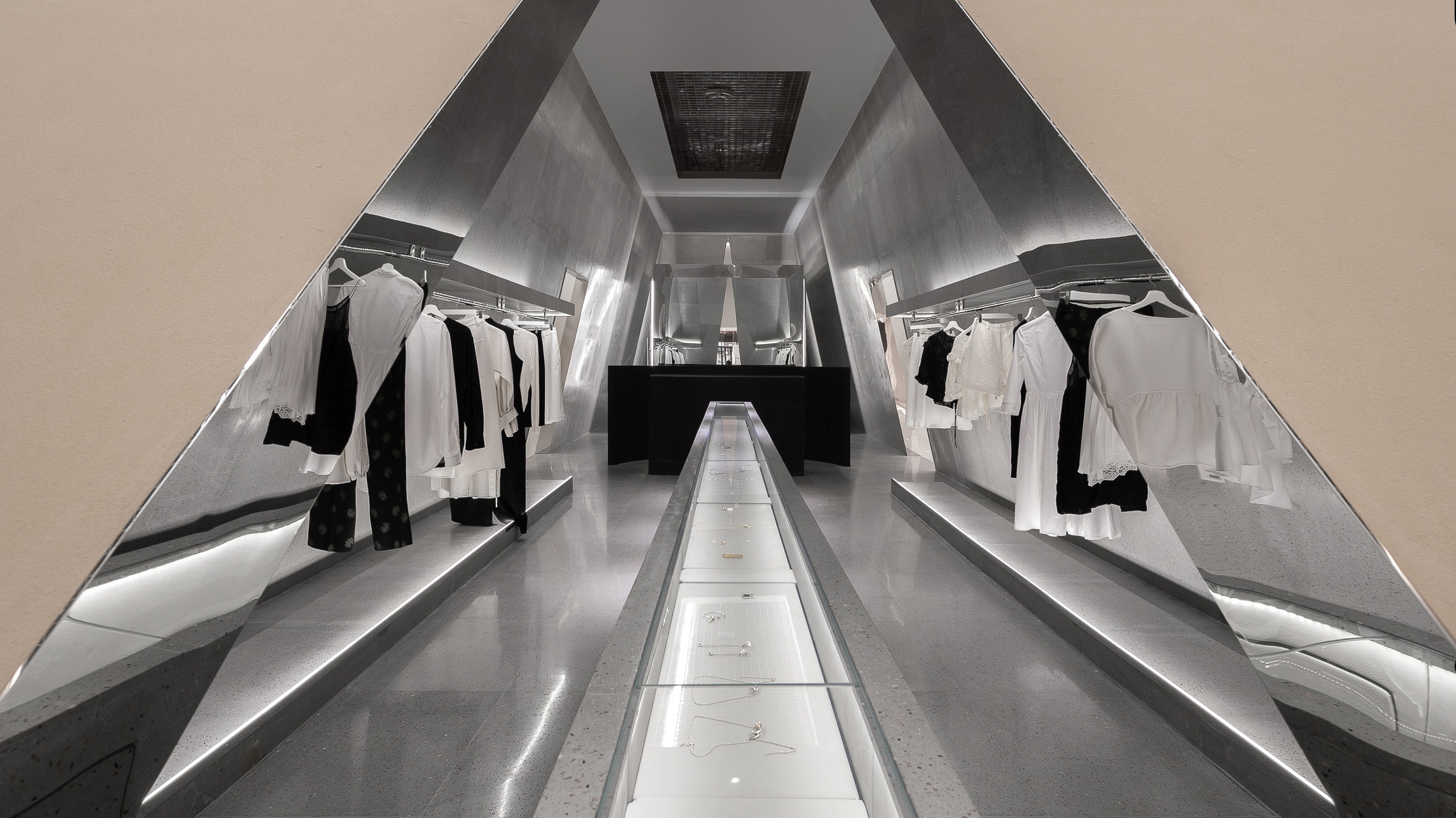 After the COVID-19 pandemic, the luxury landscape in China quickly became more advanced, and local independent multi-brand stores have taken advantage. Photo: SND boutique. Credit: Various Associates