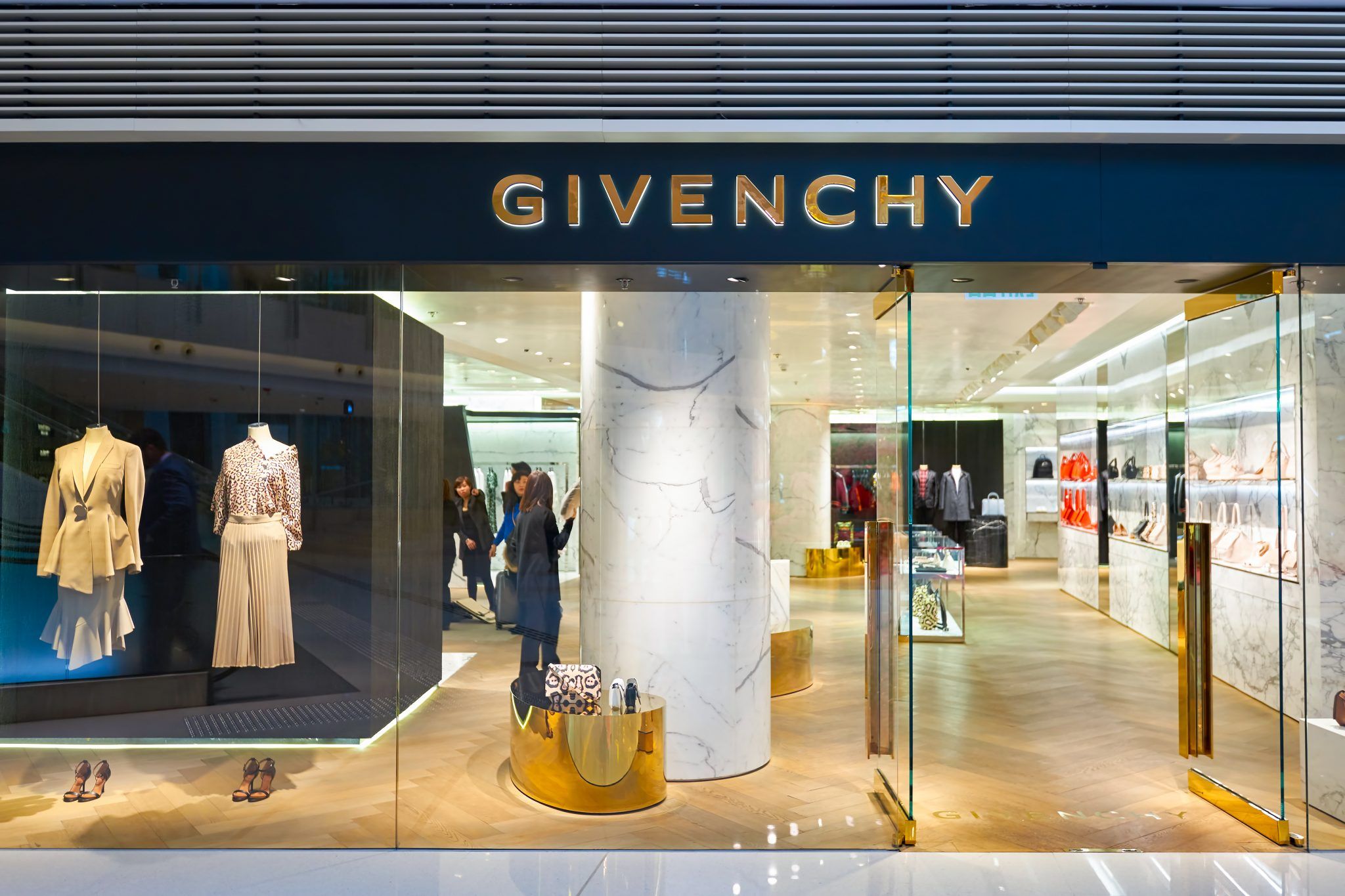 Givenchy WeChat Store Launches | Jing Daily