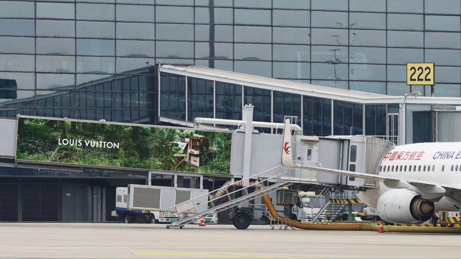 Louis Vuitton’s inflight media advertising (top) and out-of-home advertising at Shanghai's Hongqiao Airport (above). Image: Louis Vuitton