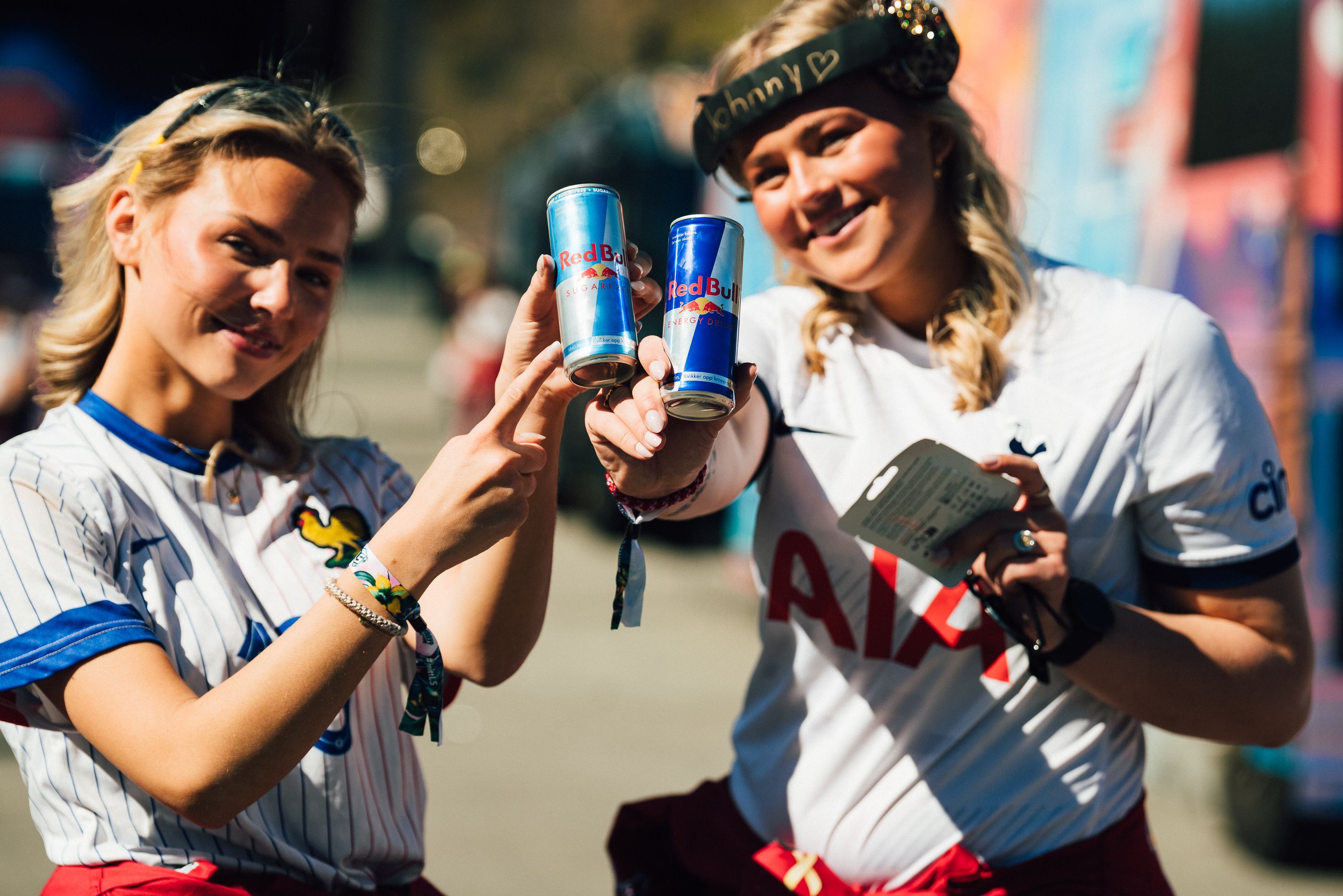 Red Bull som Landstreffet sin hovedpartner.