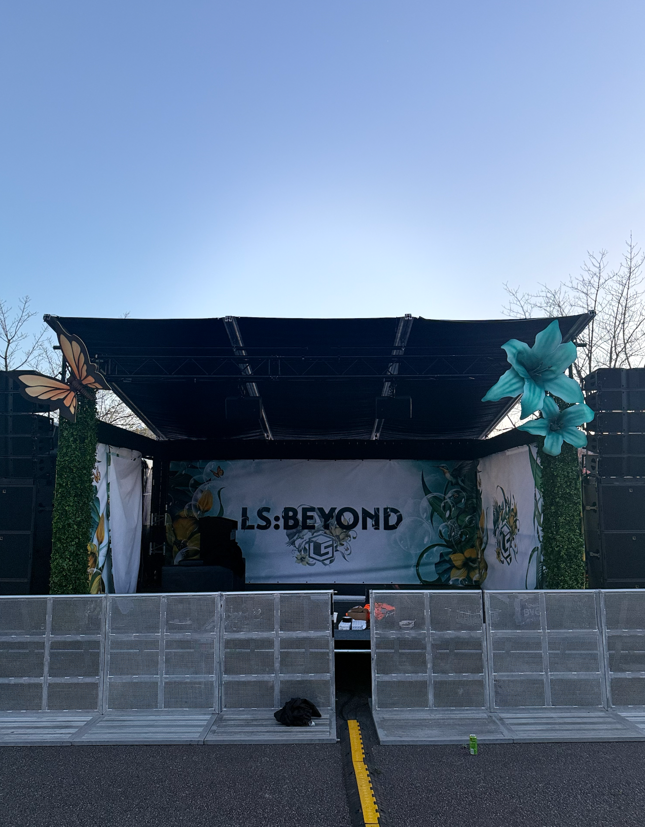 LS:Beyond scenen.