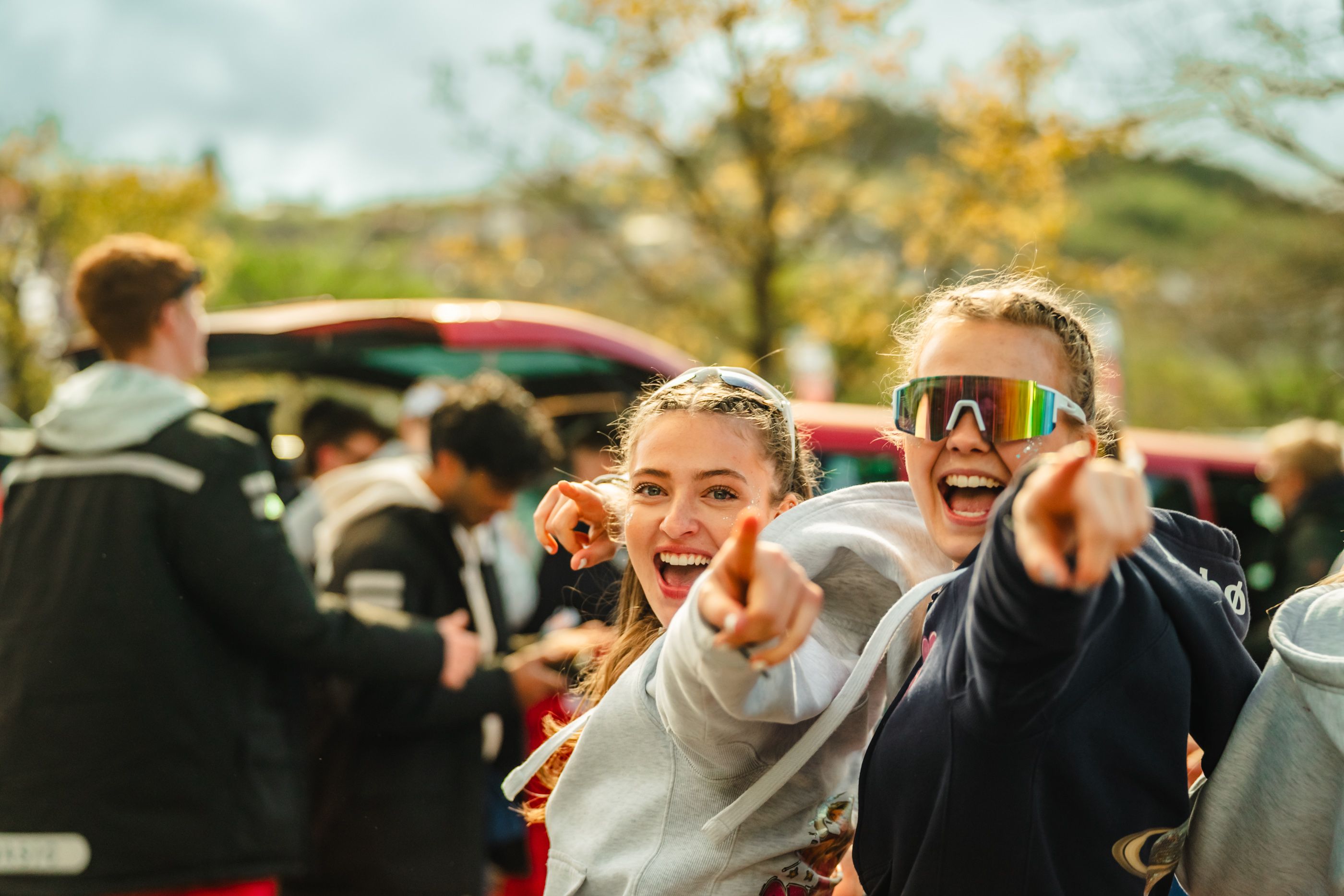 Russejenter i Russelandsbyen.