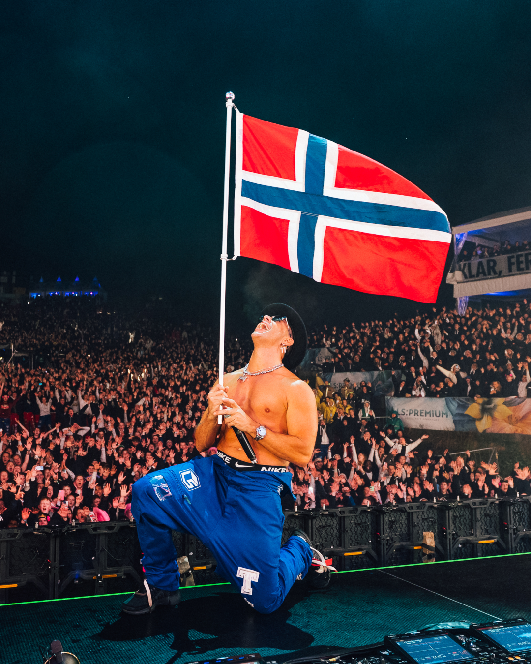 Timmy Trumpet med russedress under Landstreff Stavanger