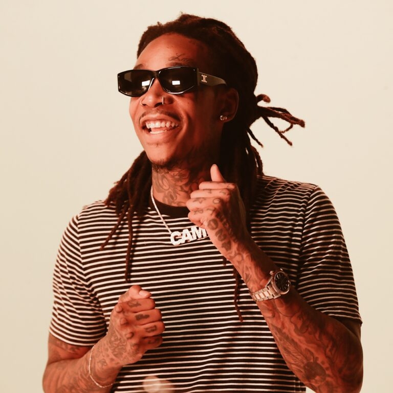 Portrettbilde av Wiz Khalifa.