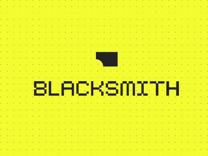Blacksmithi must logo erkkollasel punktvõrguga taustal.