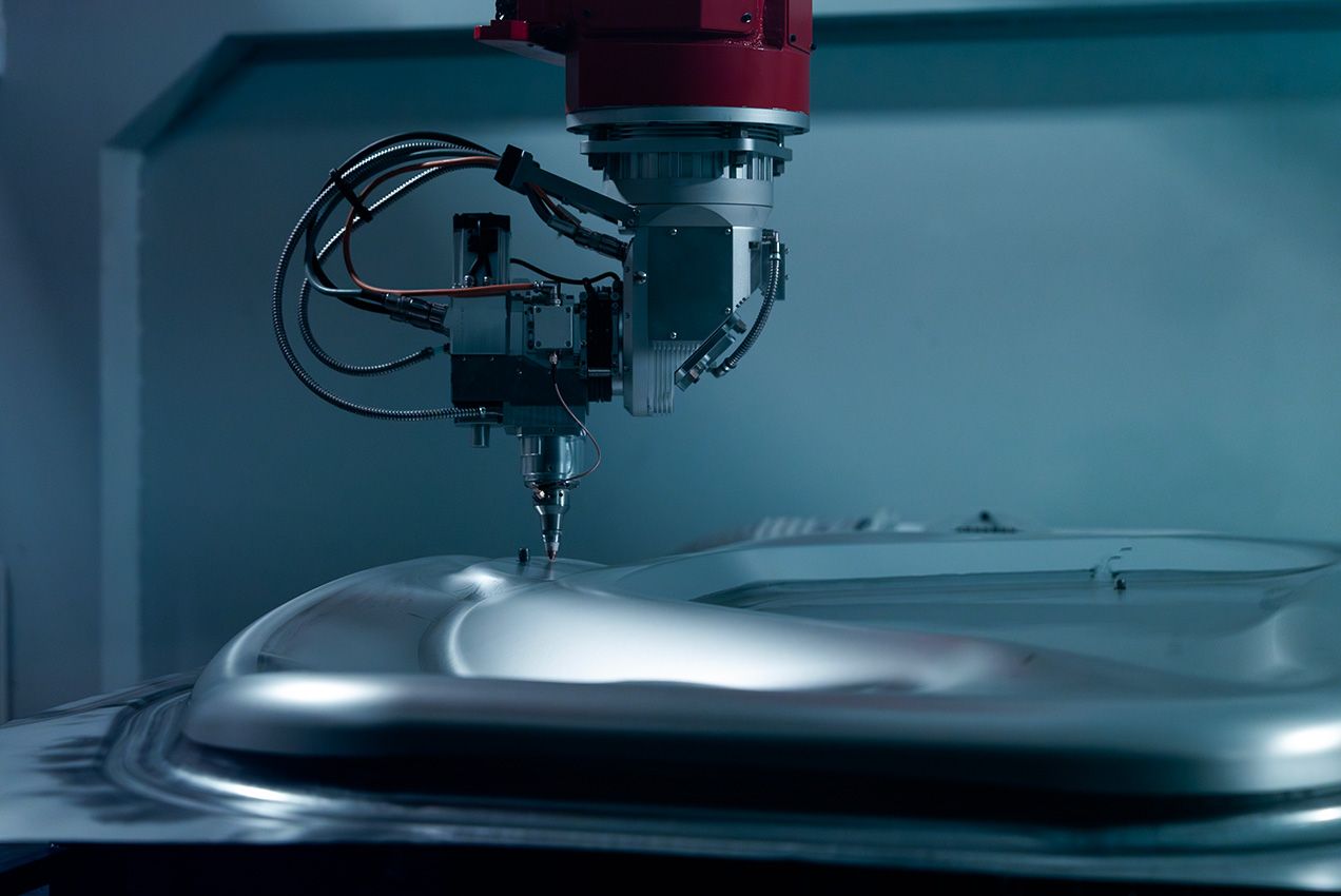 dies-car-service-taglio-laser