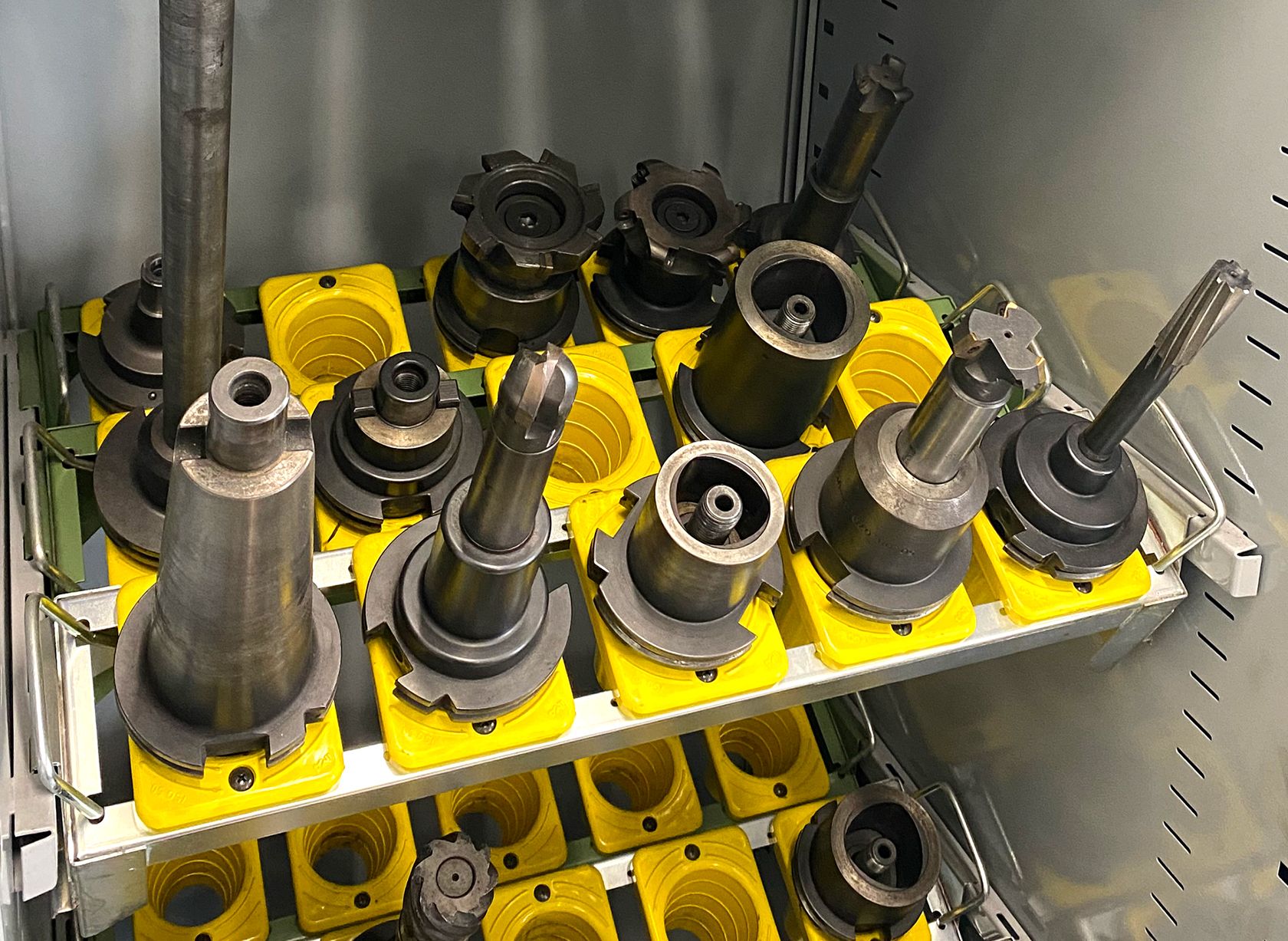 dies-car-service-tamponi-filettati-per-verificare-accoppiamento