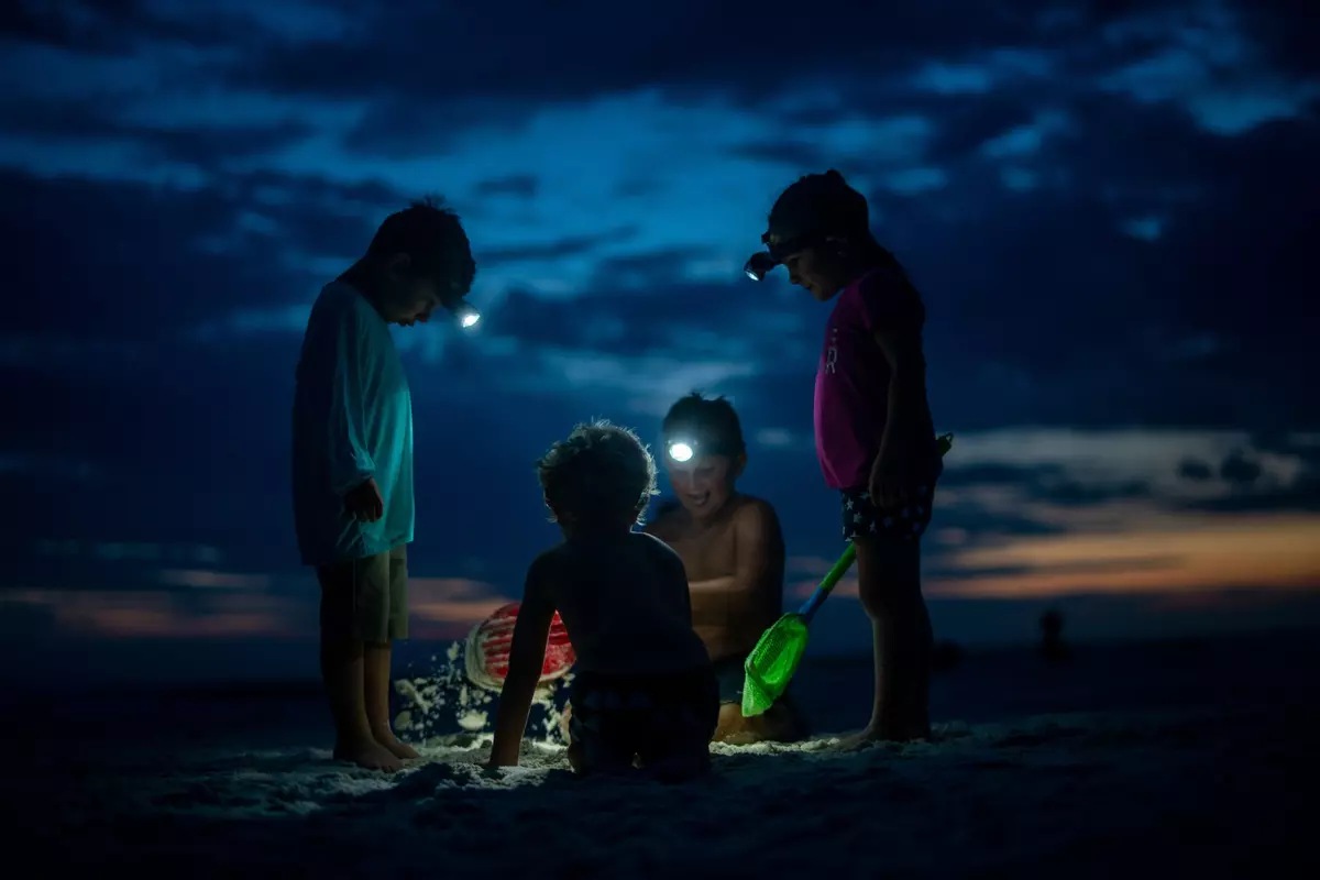 Kids playing with headlights