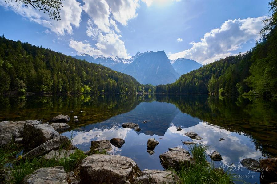 Spiegelung des Acherkogels im Piburger See