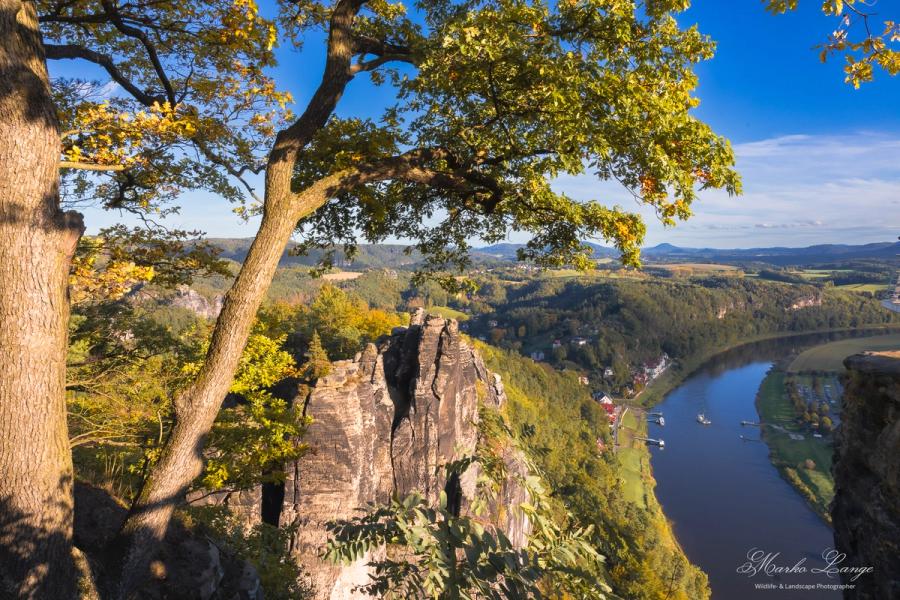 Blick von der Bastei auf die Elbe bei Rathen