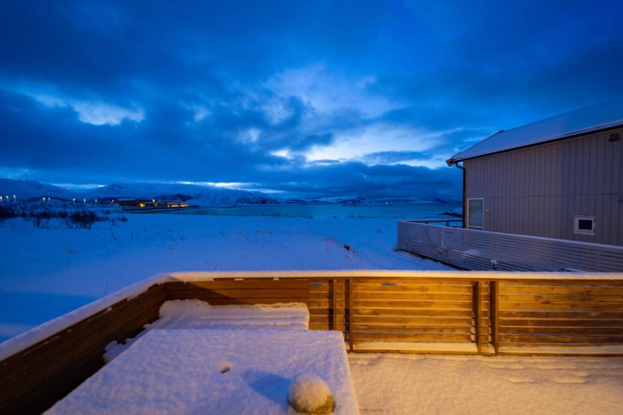 Blaue Stunde auf der Terrasse
