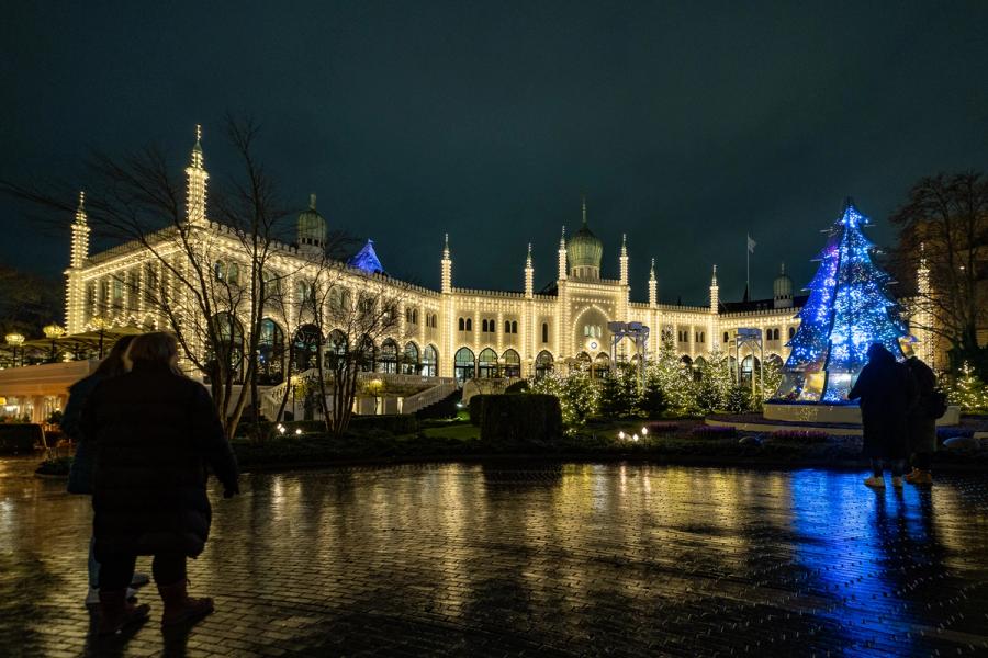 Tivoli bei Nacht