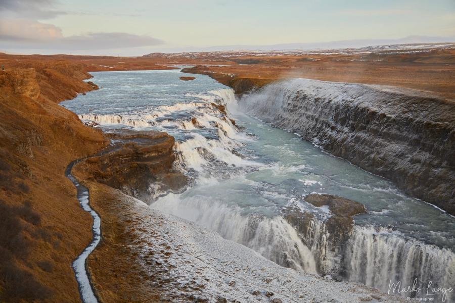 Gullfoss stürzt in die Schlucht