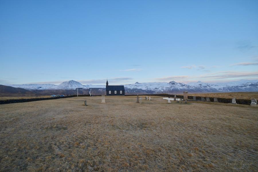 Búðakirkja in der Ebene