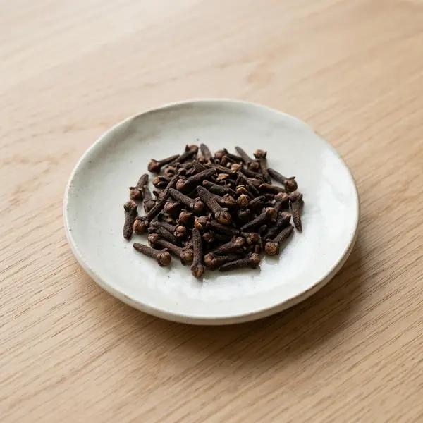 Cloves