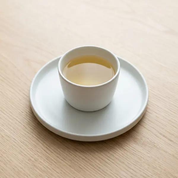 Chamomile Tea (weak, unsweetened)