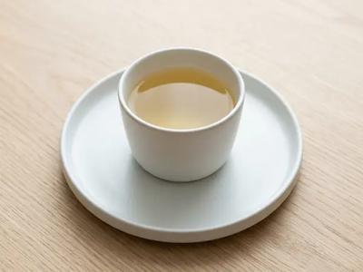 Chamomile Tea (weak, unsweetened)