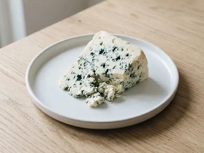 Plant-based Blue Cheese