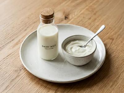 Yogurt drinks (dairy)