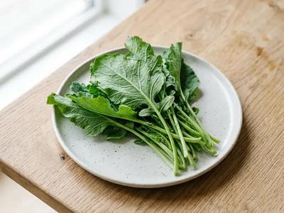 Kohlrabi Greens