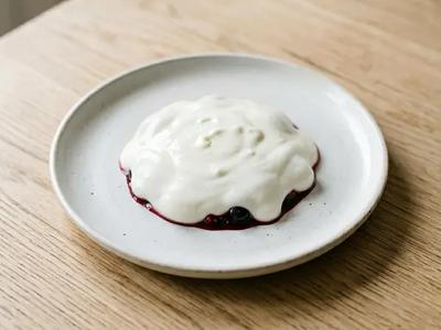 Fruit-on-the-bottom yogurt (low sugar)