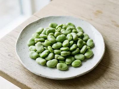 Broad beans (Fava beans)
