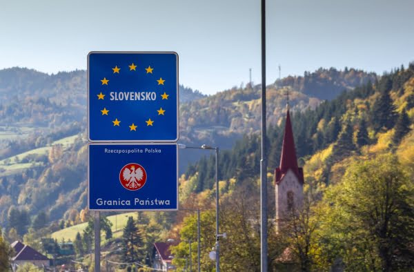 Domácí karanténa je možná i díky tvářové biometrii od Innovatricsu