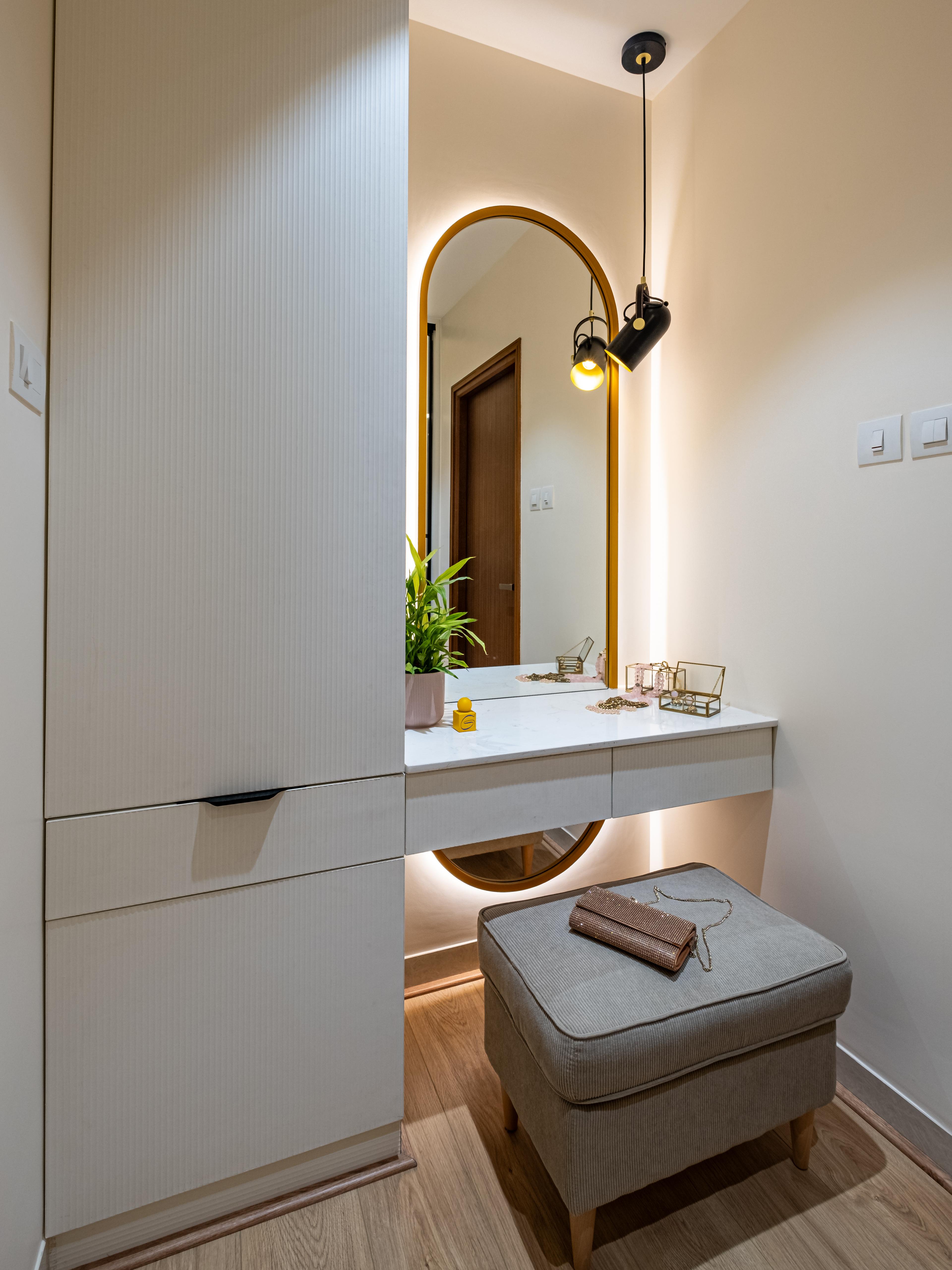 Apartment 2103 thumbnail 4