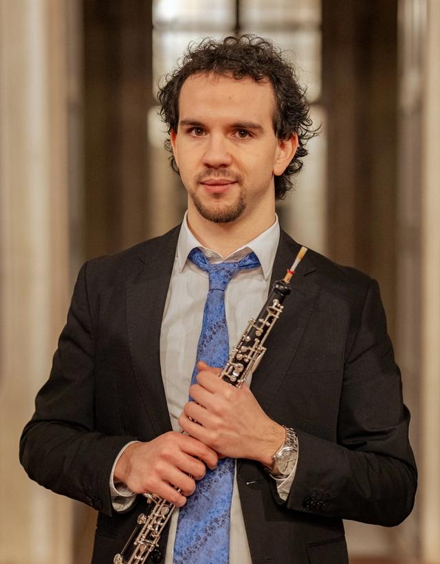 Ritratto di Gabriele Colombo, Oboe · Corno inglese · Voce narrante