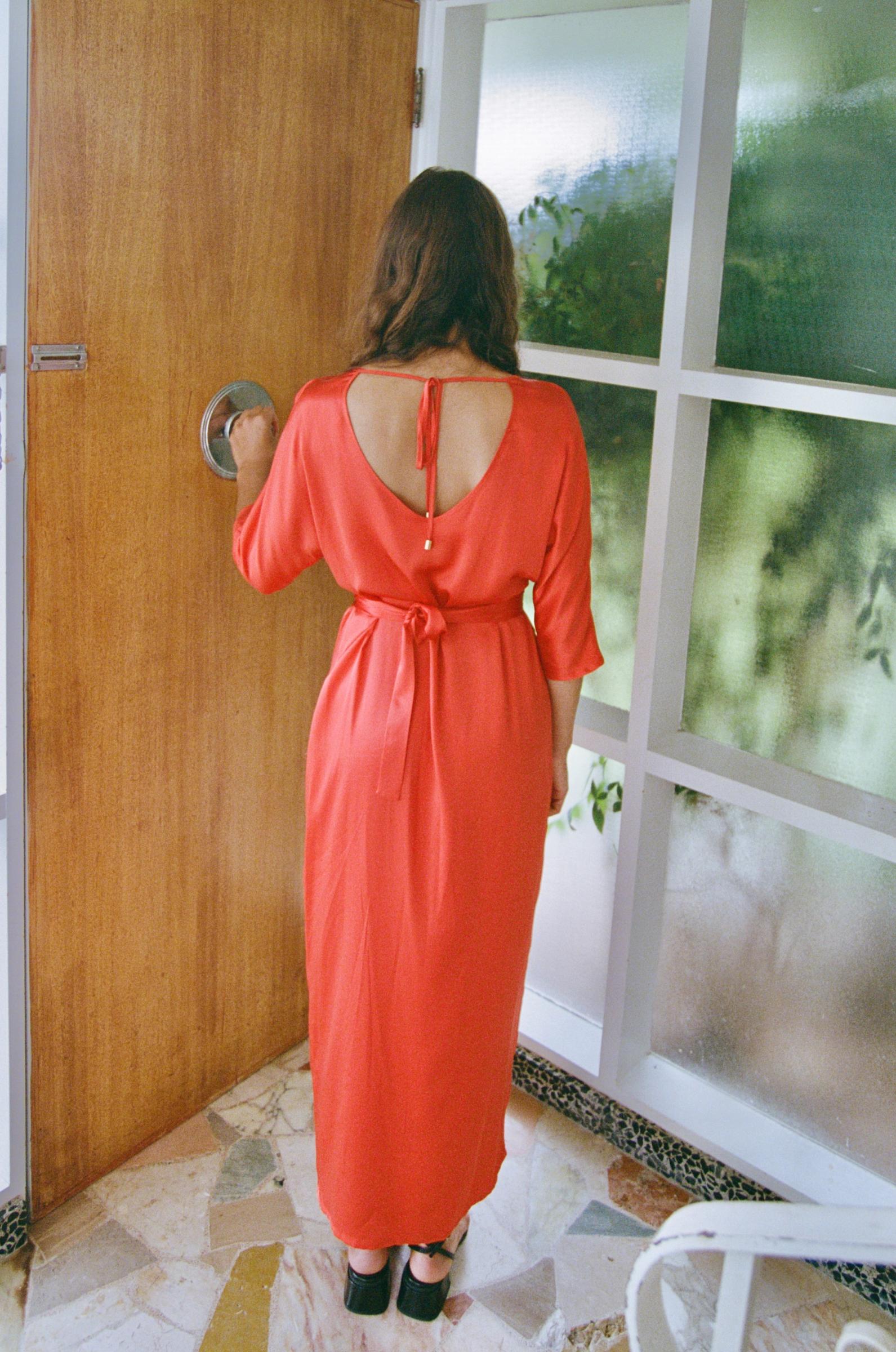 Adelia wrap dress hibiscus red sample size S thumbnail 2