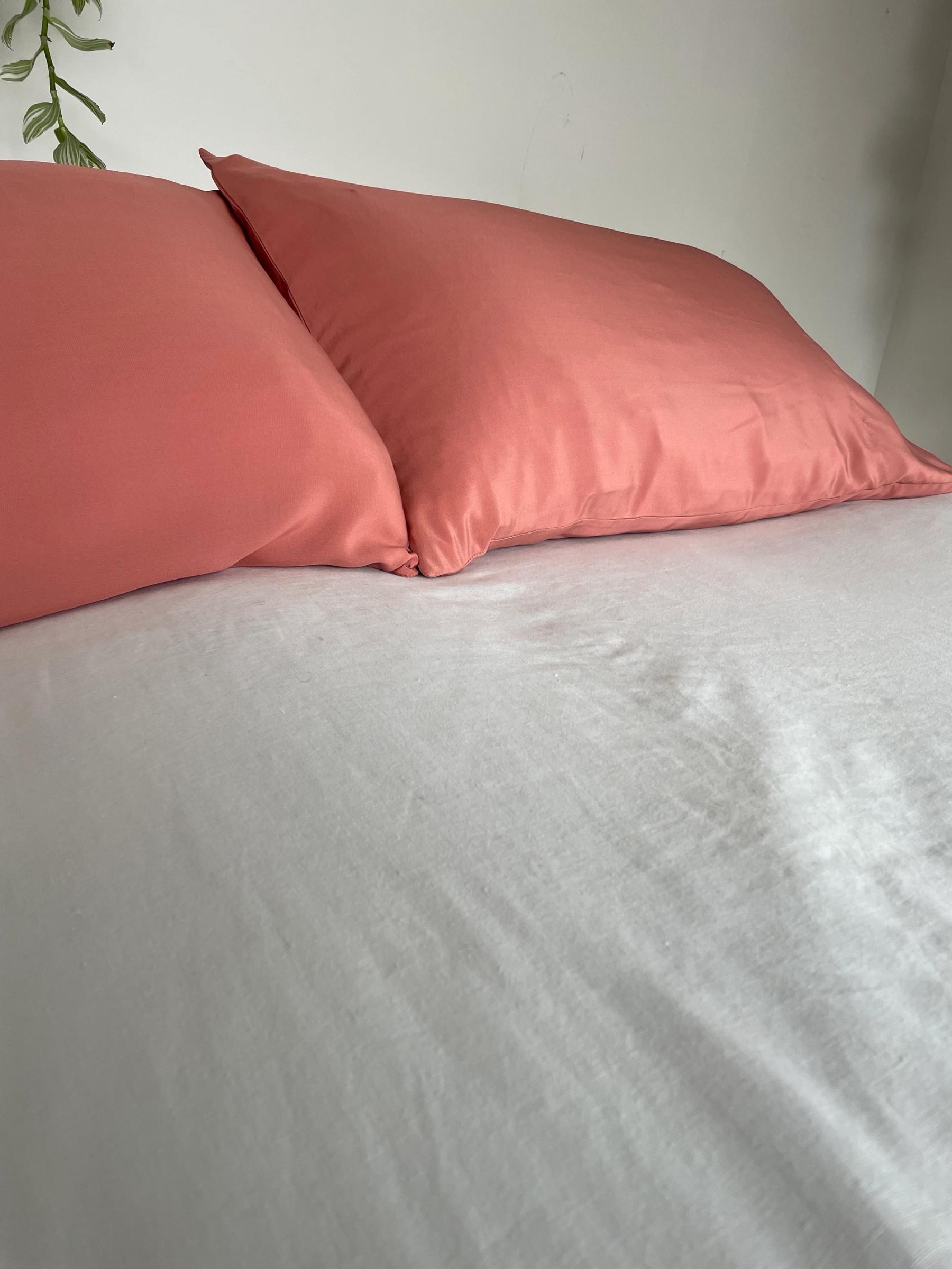 Coral Pillowslip set thumbnail 3