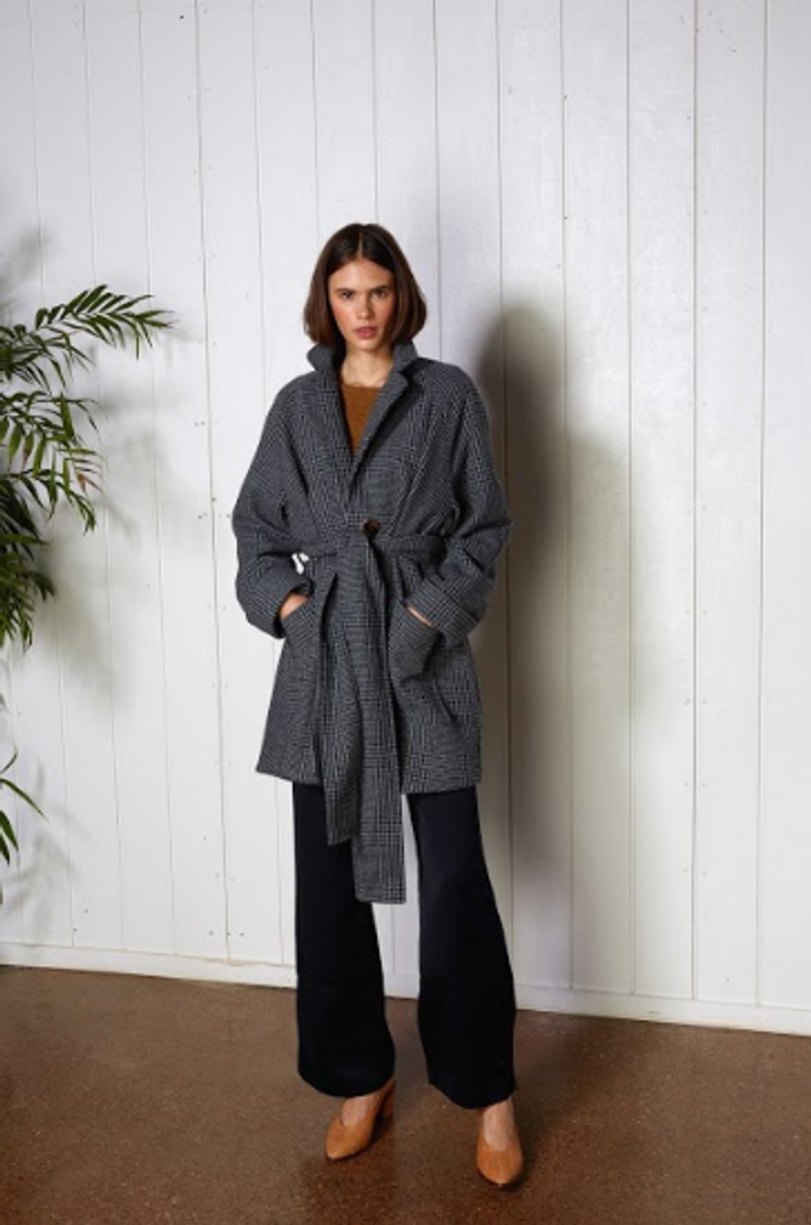 Perdita coat thumbnail 5