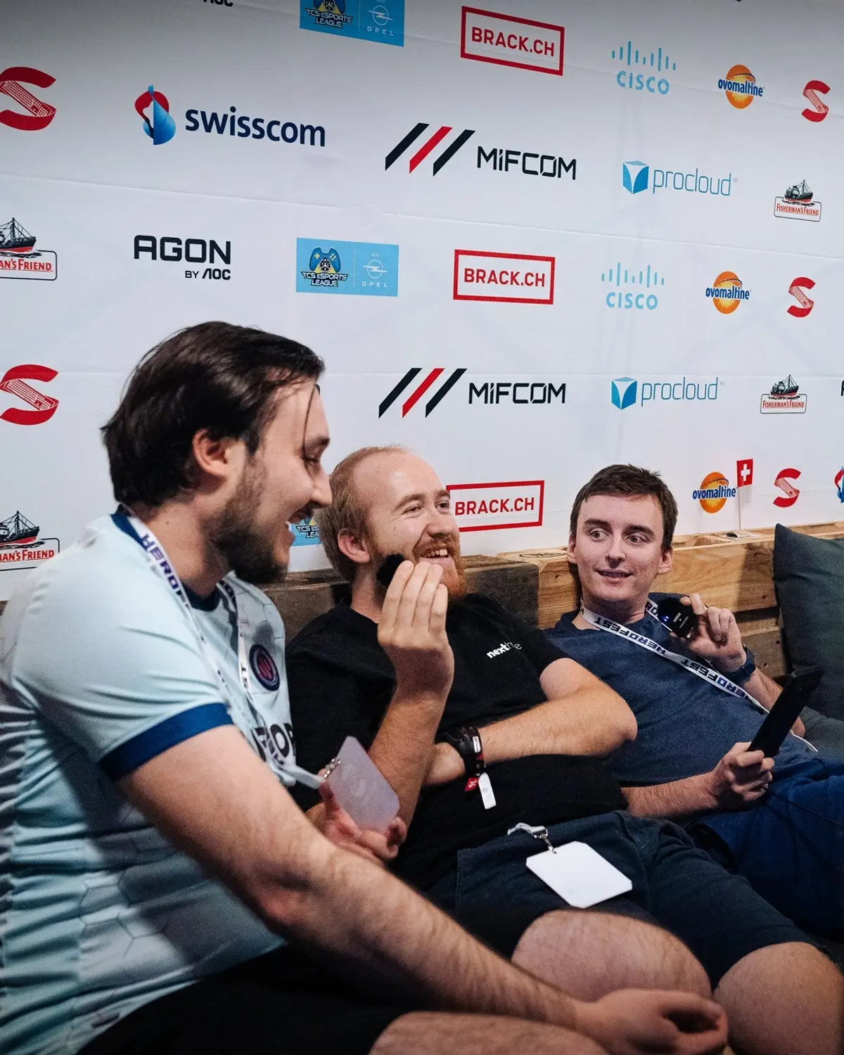 SwitzerLAN x HeroFest – MIFCOM (8/10)