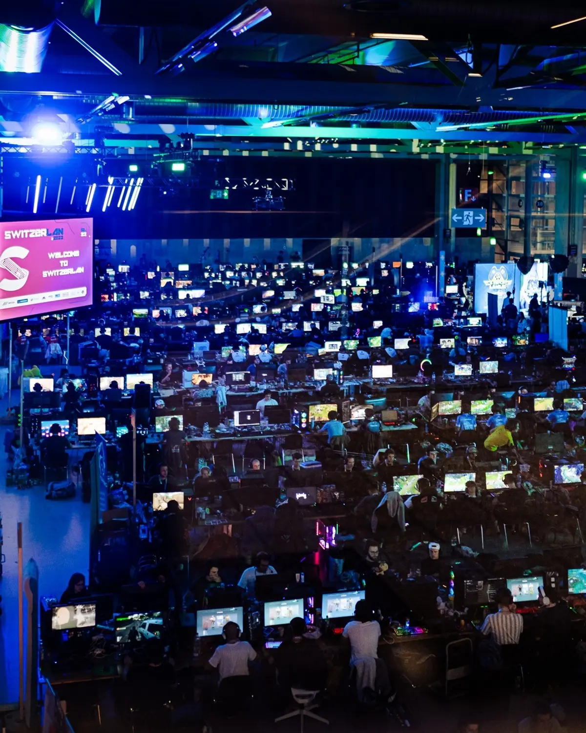 SwitzerLAN x HeroFest – MIFCOM (2/10)