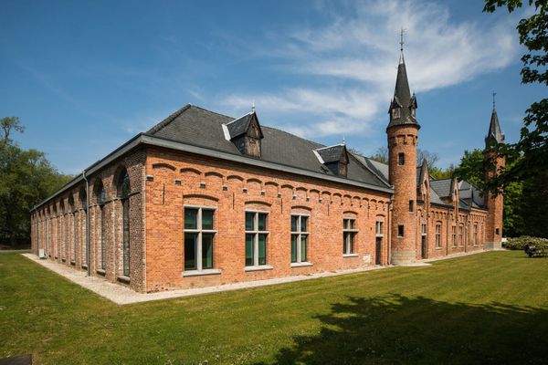 Axxes Business Center