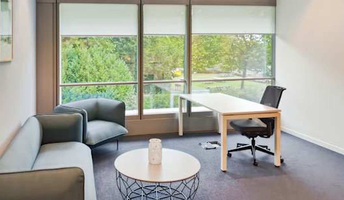 Regus Meiser Silver Building