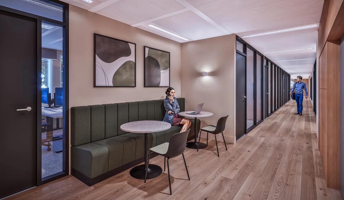 Industrious The Artist 