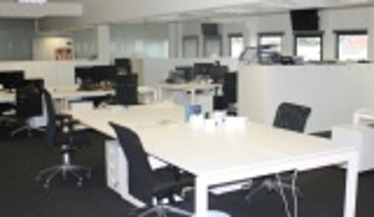 Idola Business Center