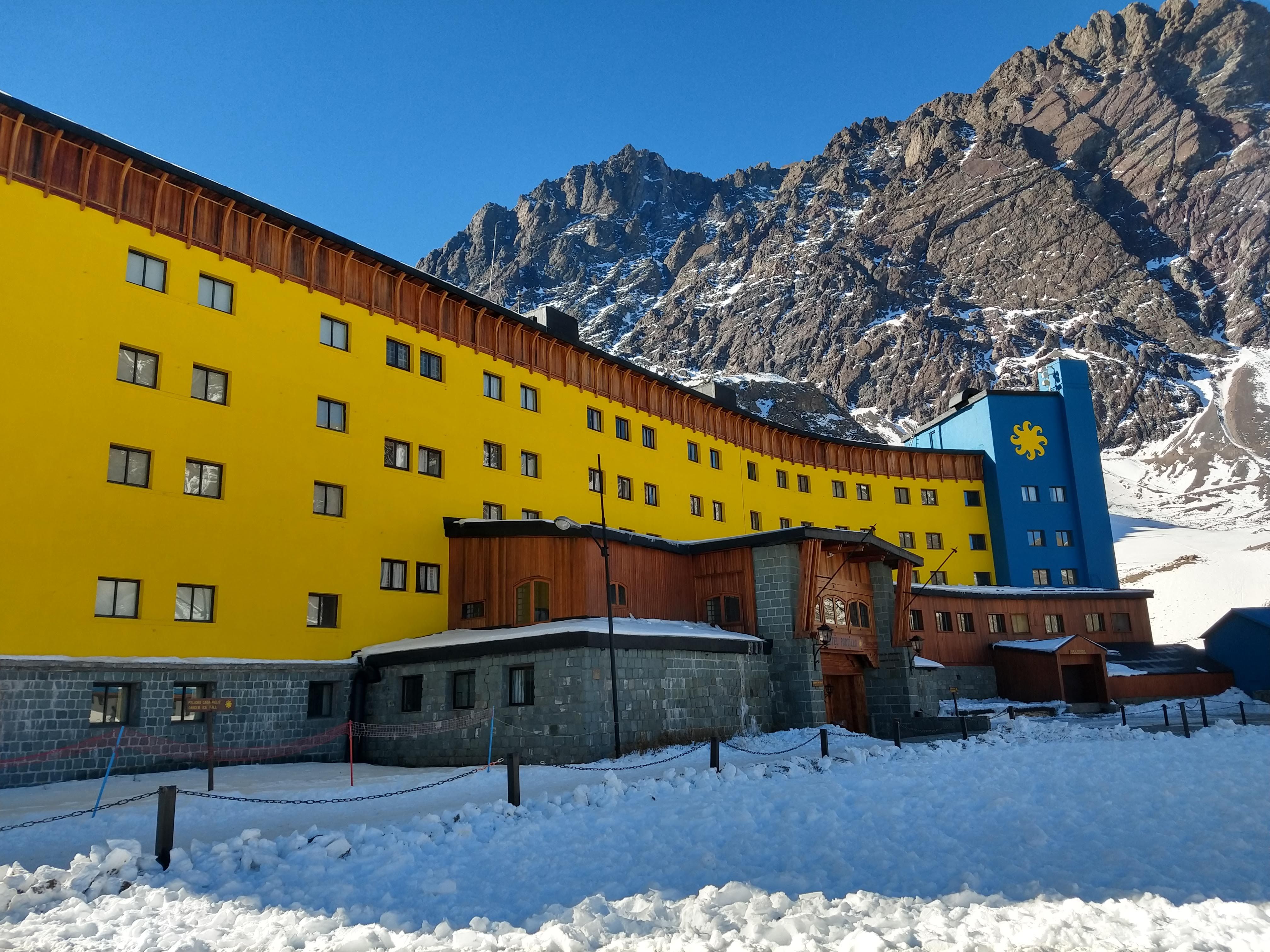 Portillo & Laguna del Inca