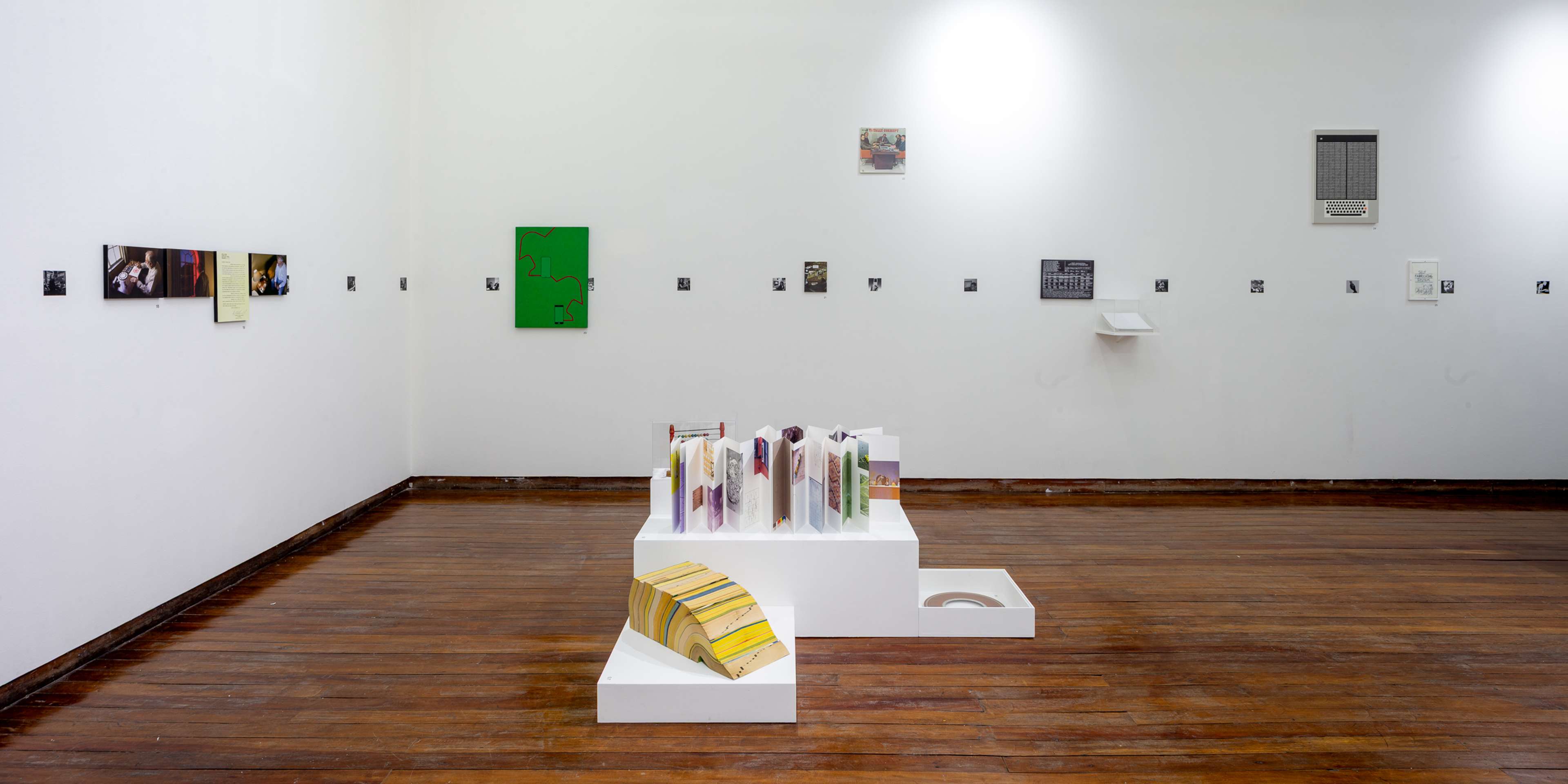 and Lina Bo Bardi’s Civilização do Nordeste (Salvador, 1963), which foregrounds the value of popular material culture through the objects it produces.