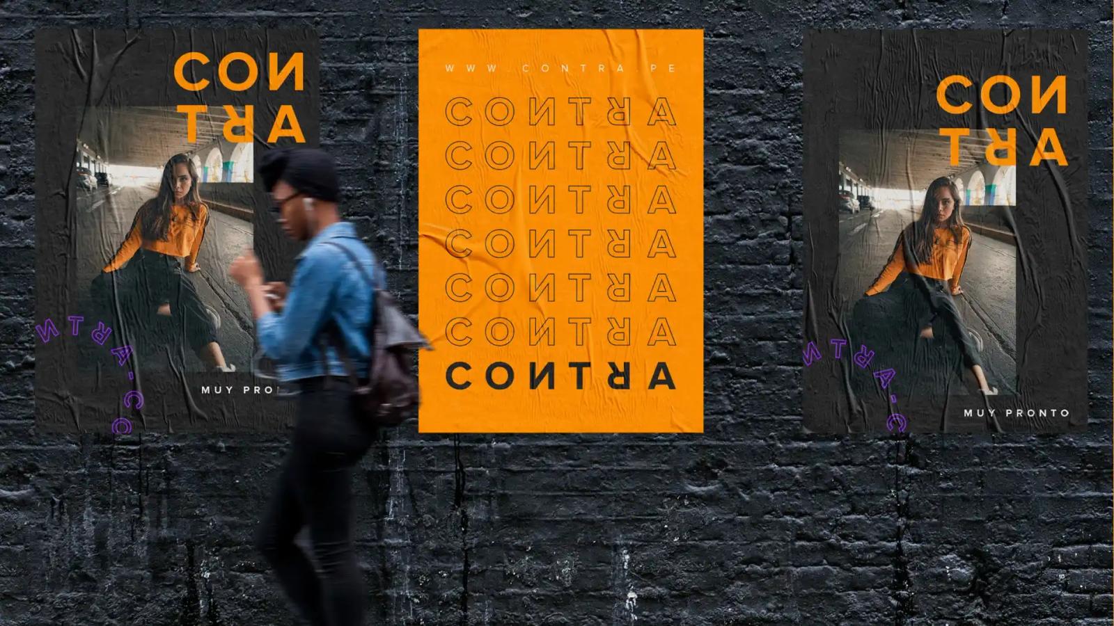 Afiche urbano con persona caminando y gráfica tipográfica naranja