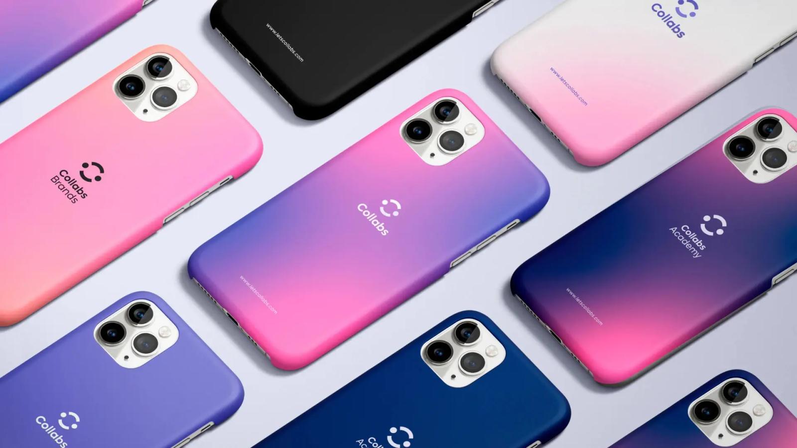 Colección de fundas para teléfonos móviles dispersas con diseños en degradados de tonos rosa, morado y azul oscuro, mostrando el logotipo de 'Collabs' junto a variaciones de marca