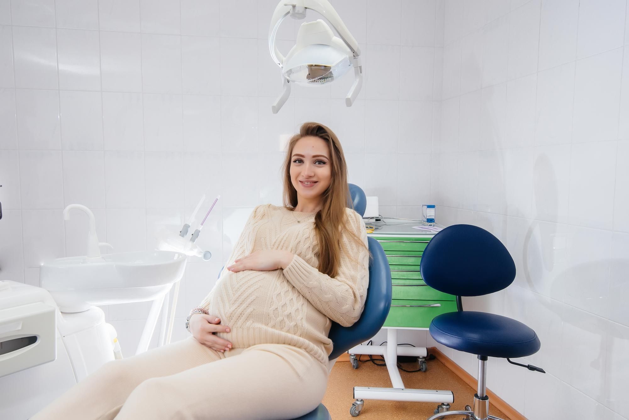 Dentysta a ciąża – wszystko co powinnaś wiedzieć!